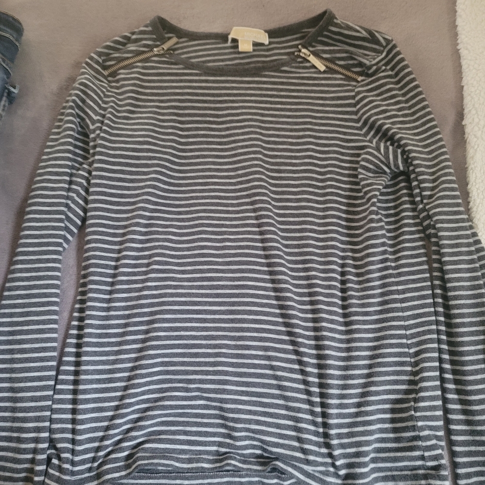 Micheal kors shirt